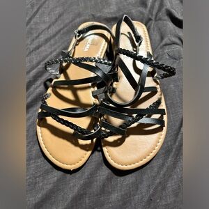 Sonoma sandals